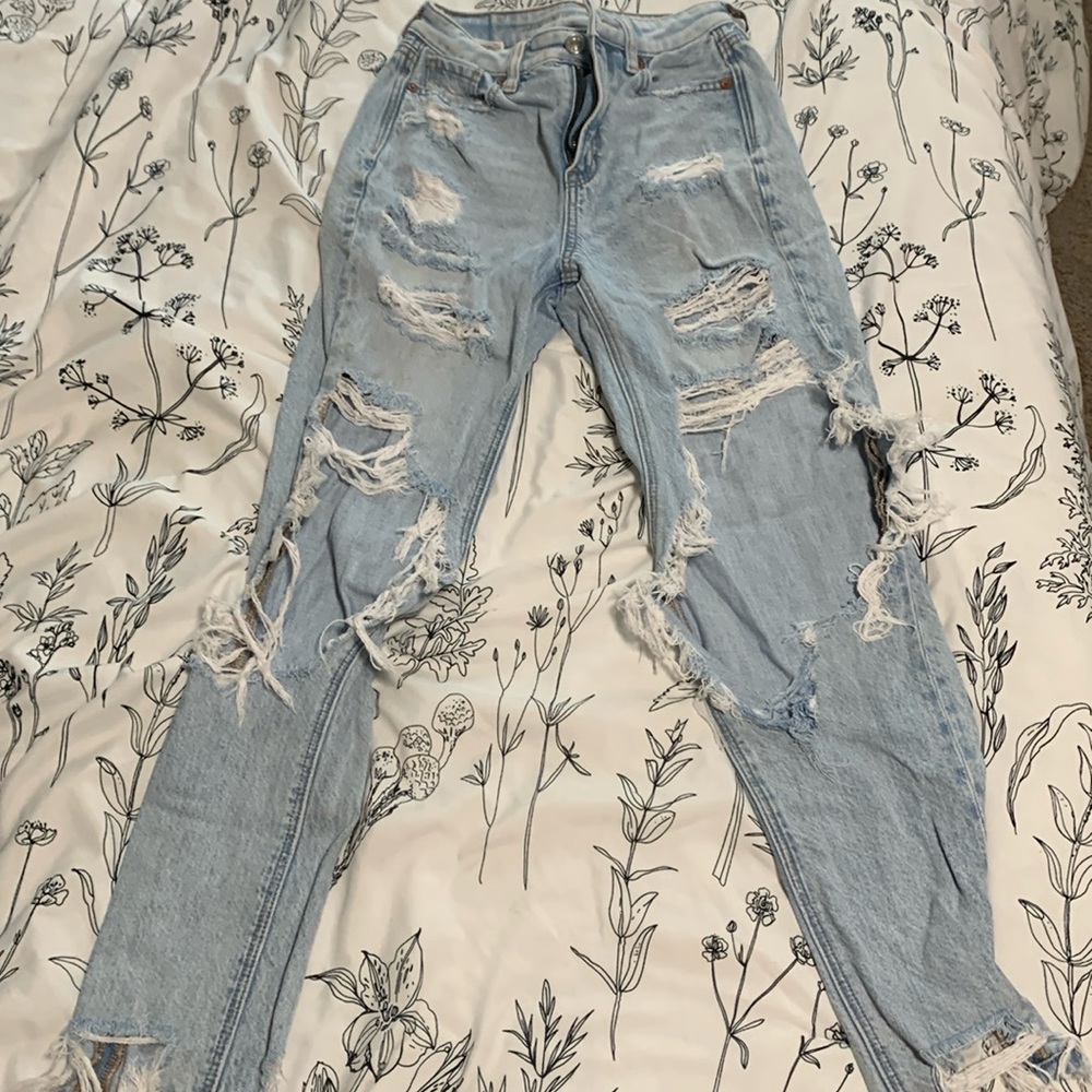 Ripped jeans